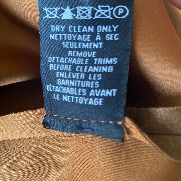 Le Chateau Lightweight Coat - Picture 7 of 9